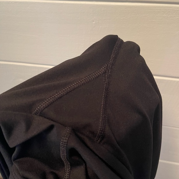 Black leggings with mesh by P!nk XS - Picture 9 of 11